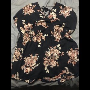 Torrid floral faux wrap blouse size 2